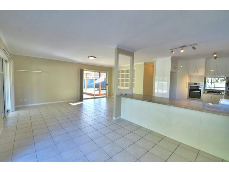 16 Midden Place, Pelican Waters QLD 4551