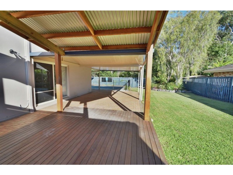 16 Midden Place, Pelican Waters QLD 4551