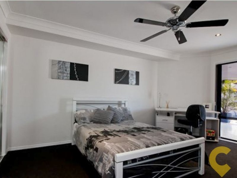 25 Somerset Lane, Little Mountain QLD 4551