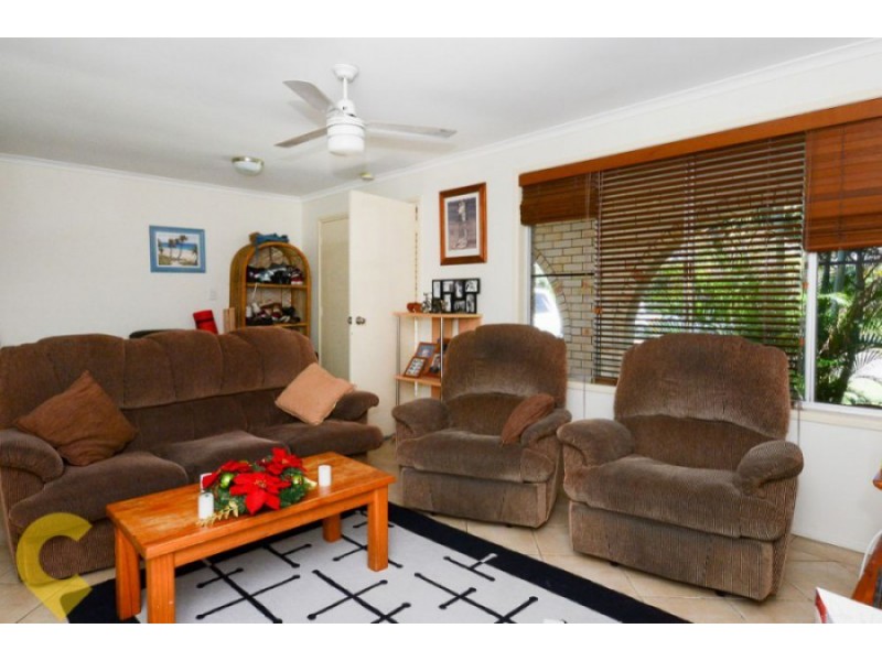 1 Otama Court, Warana QLD 4575