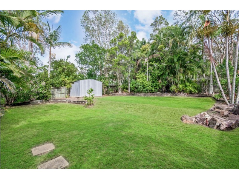2 Donegal Court, Little Mountain QLD 4551