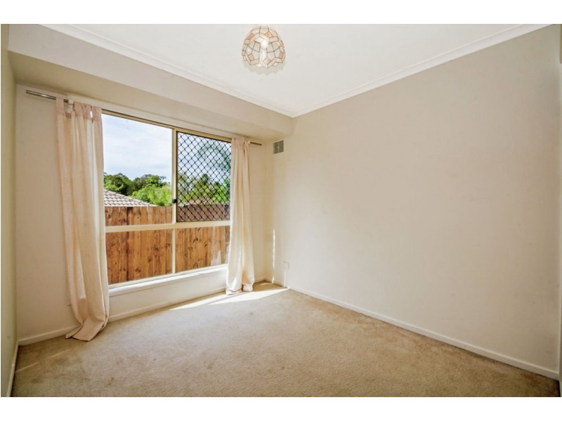 2 Donegal Court, Little Mountain QLD 4551