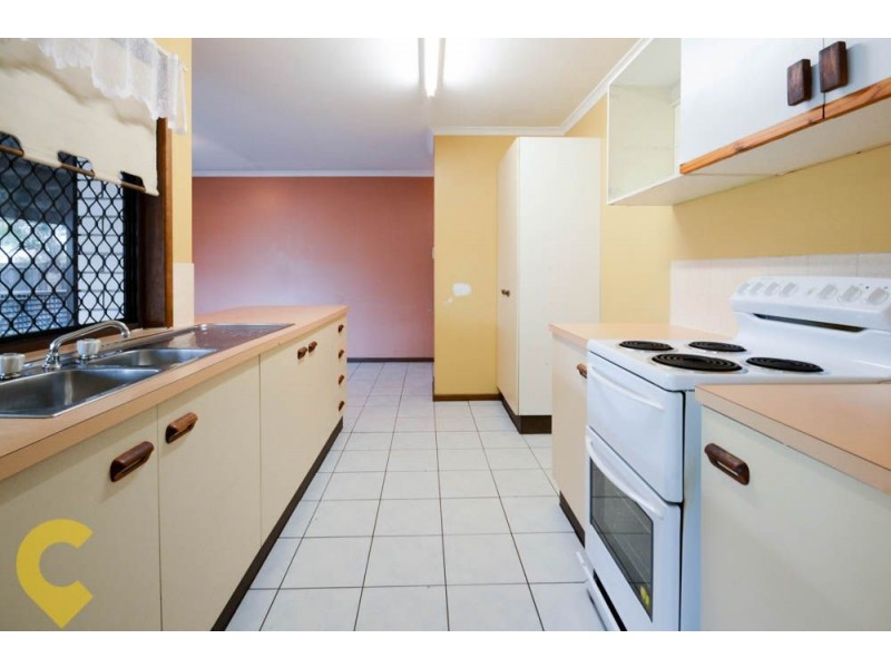 4 Ilaroo Crescent, Warana QLD 4575