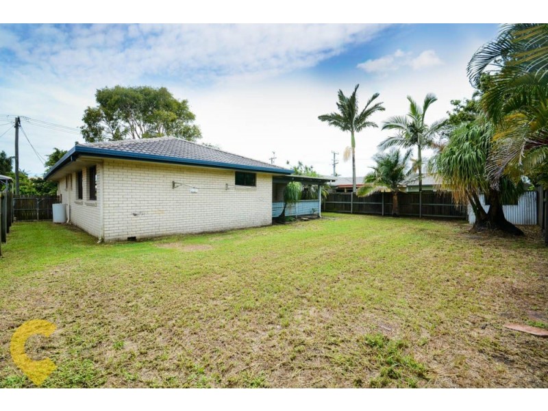 4 Ilaroo Crescent, Warana QLD 4575