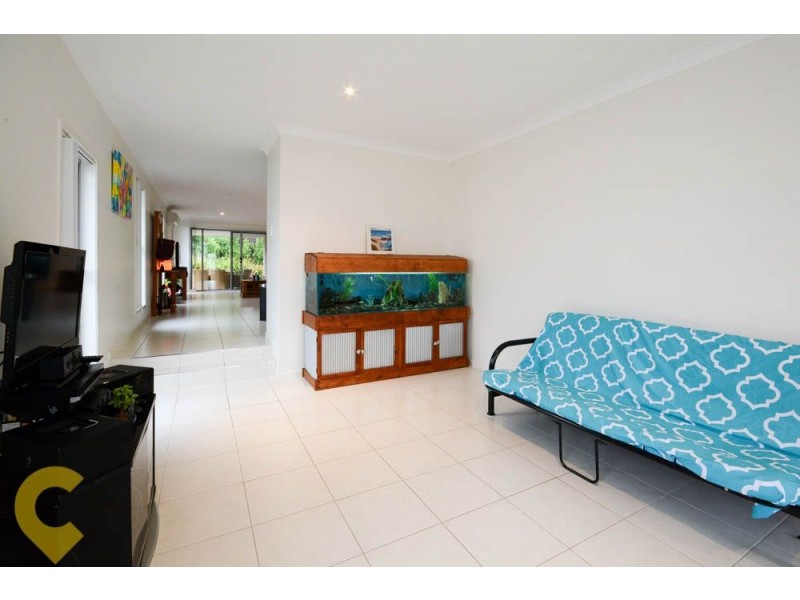 3 Sunrise Terrace, Little Mountain QLD 4551