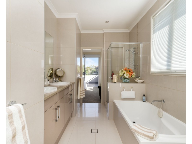 21 Rutherford Place, Pelican Waters QLD 4551