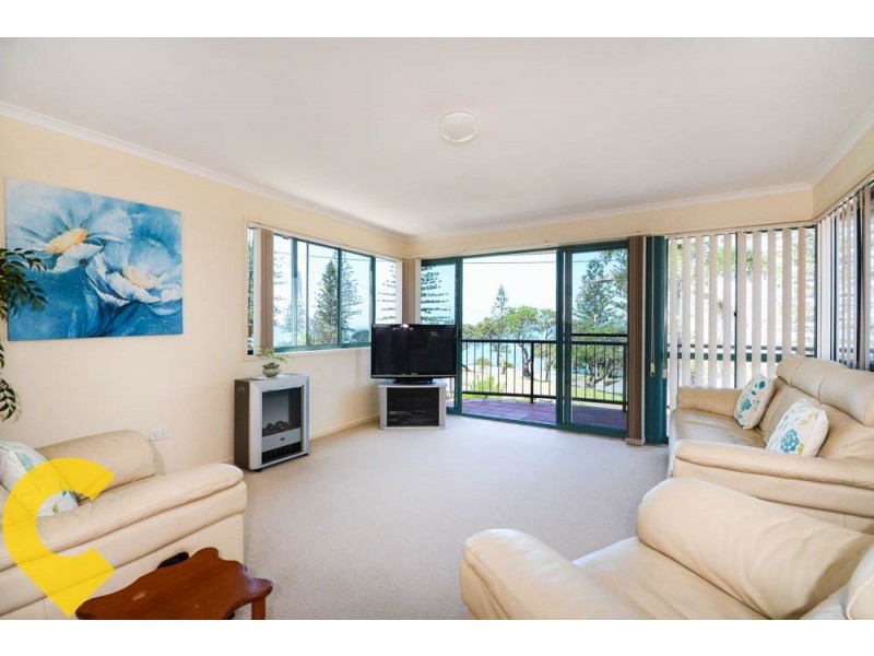 19 Esplanade Headland, Kings Beach QLD 4551