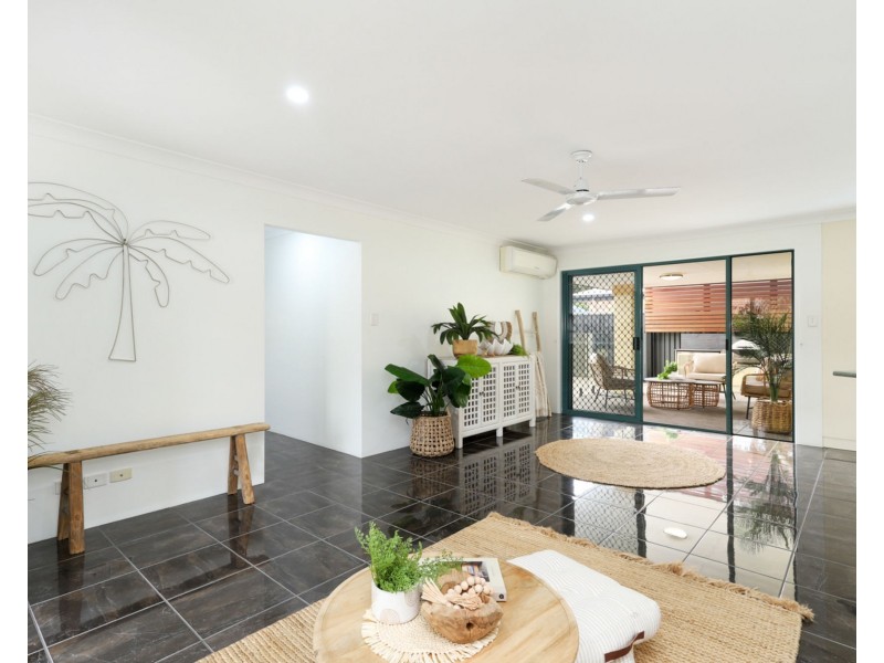 3 Bongaree Drive, Pelican Waters QLD 4551