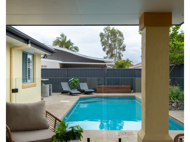 3 Bongaree Drive, Pelican Waters QLD 4551