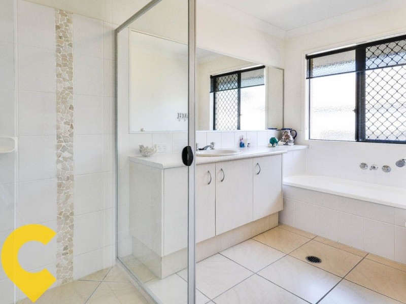 7 Widgee Place, Caloundra West QLD 4551