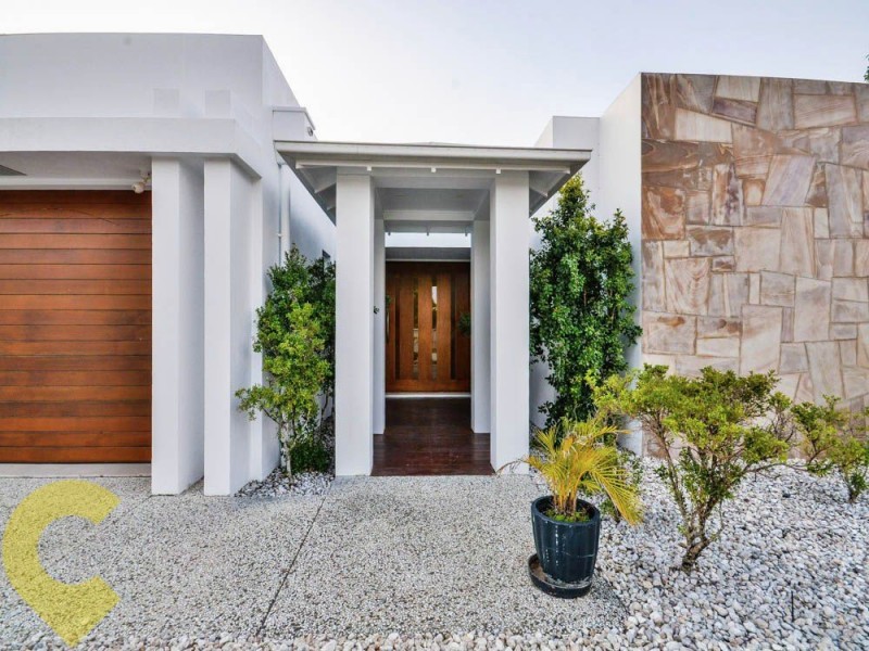 111 Mahogany Drive, Pelican Waters QLD 4551