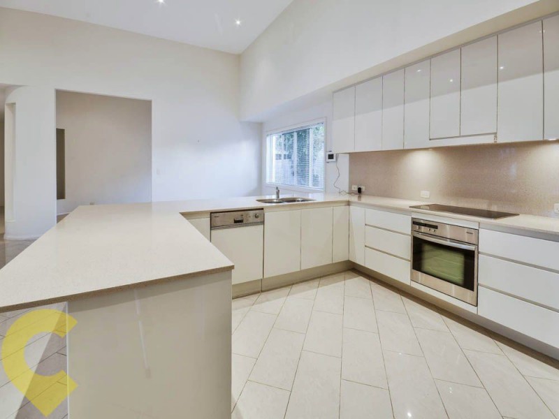 111 Mahogany Drive, Pelican Waters QLD 4551