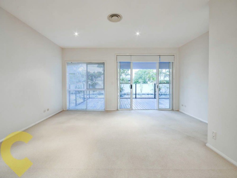 111 Mahogany Drive, Pelican Waters QLD 4551