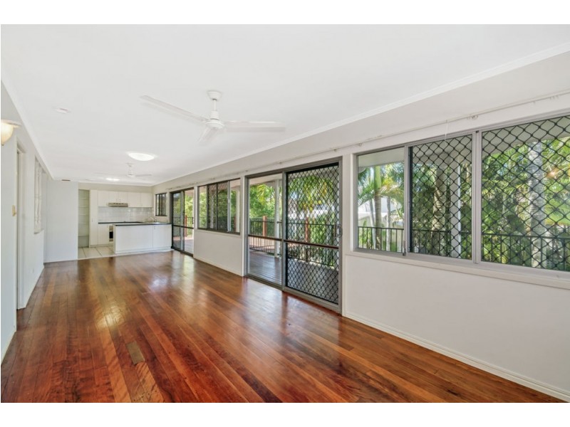 67 Anning Avenue, Golden Beach QLD 4551