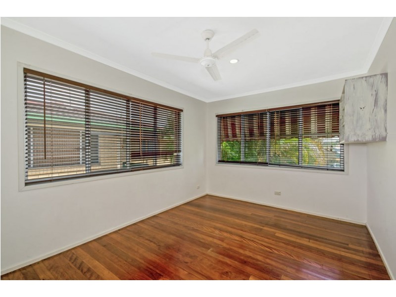 67 Anning Avenue, Golden Beach QLD 4551