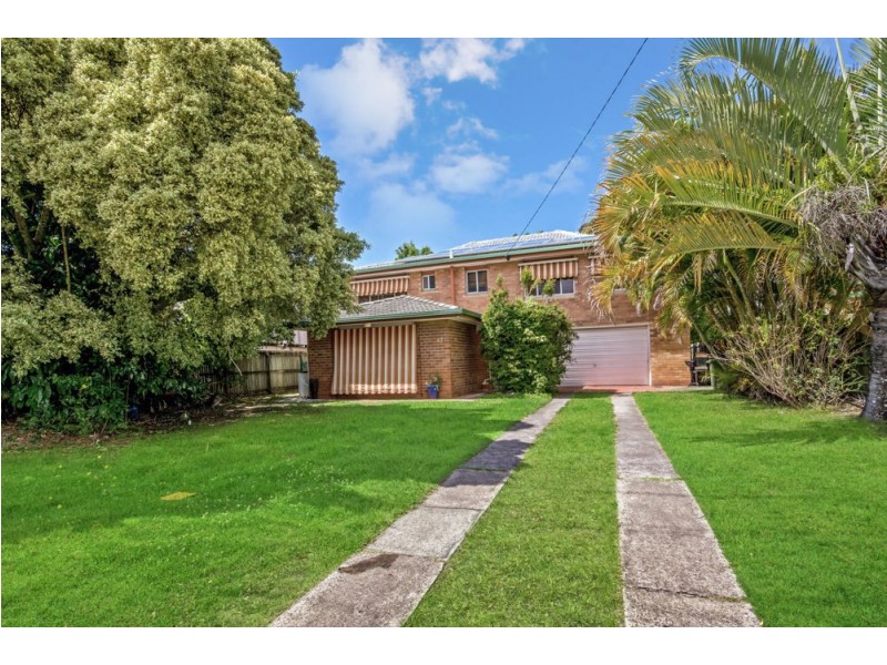 67 Anning Avenue, Golden Beach QLD 4551