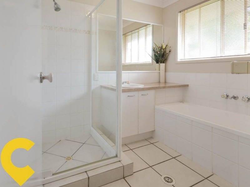 5 Shannon Crescent, Caloundra West QLD 4551