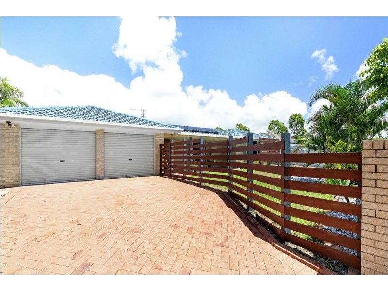 18 Kalowendha Avenue, Pelican Waters QLD 4551