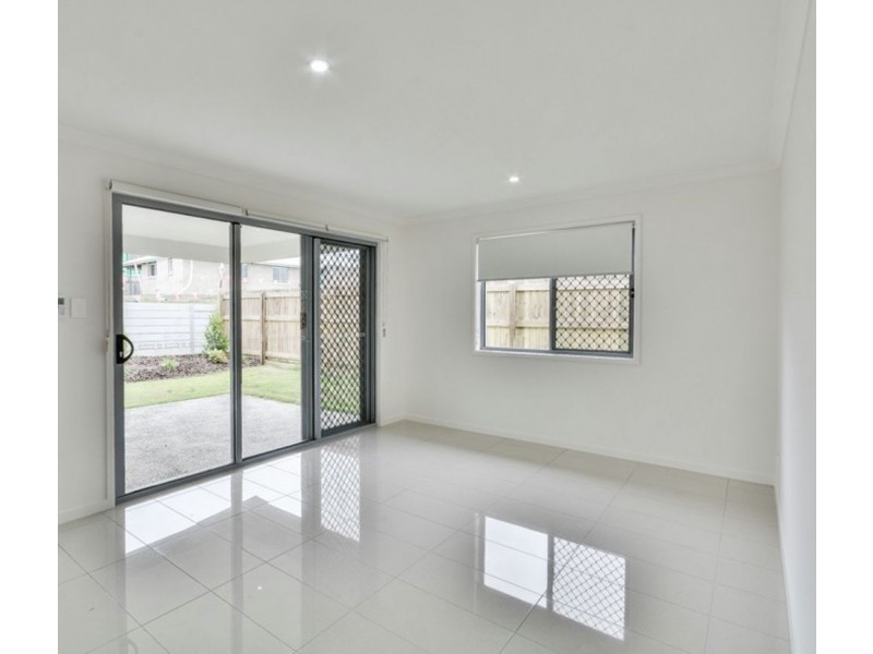 67 Wilderness Circuit, Little Mountain QLD 4551