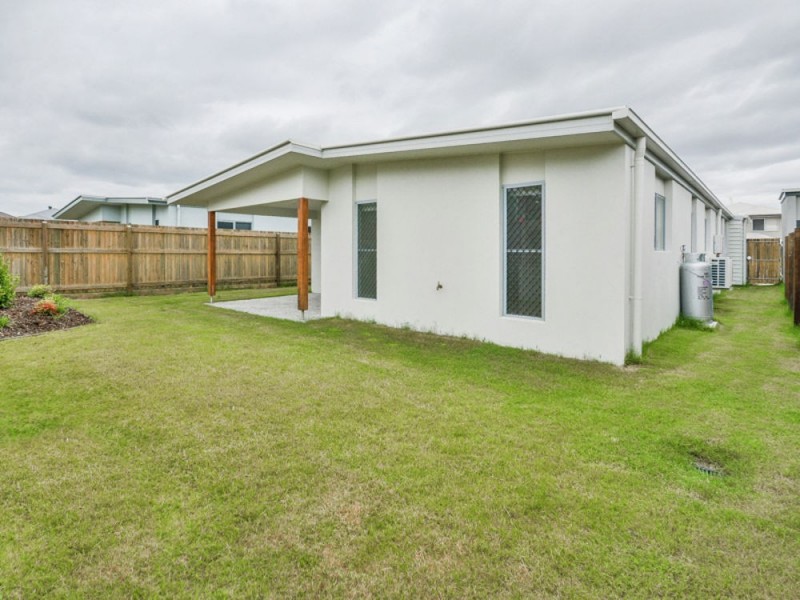 67 Wilderness Circuit, Little Mountain QLD 4551