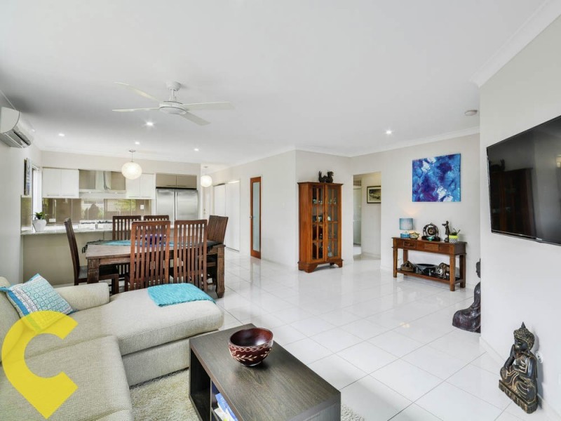8 Tilney Street, Pelican Waters QLD 4551