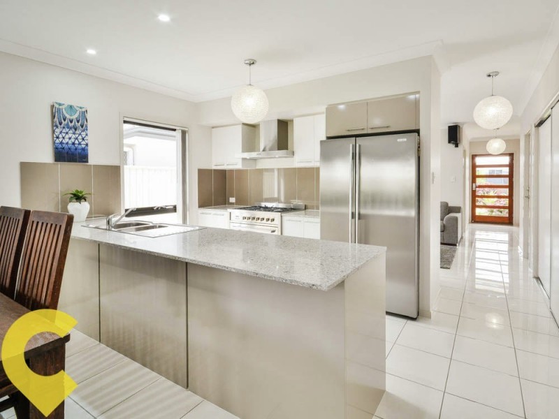 8 Tilney Street, Pelican Waters QLD 4551