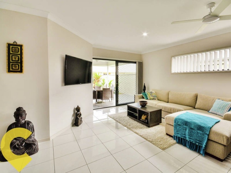 8 Tilney Street, Pelican Waters QLD 4551