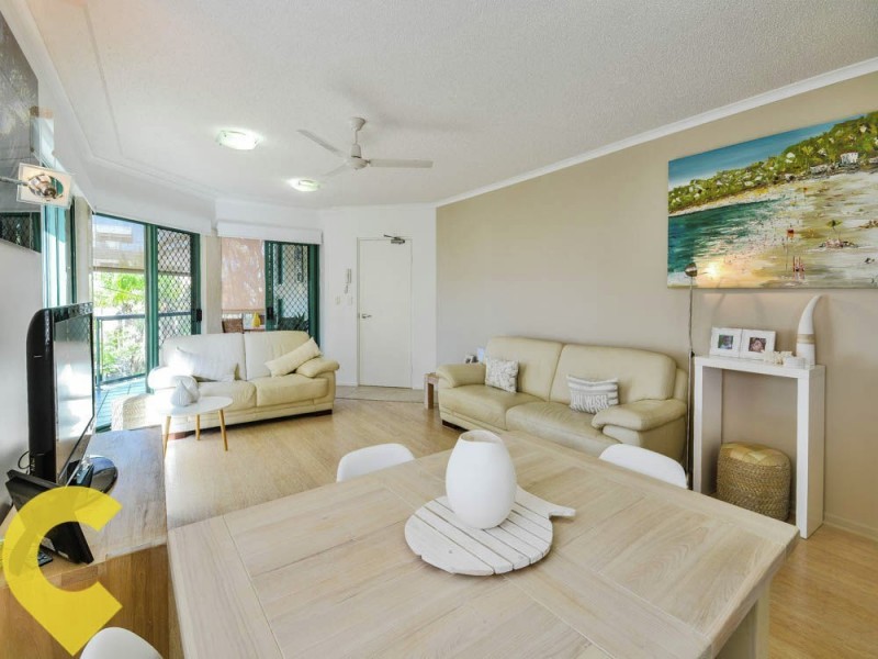 2/18 Warne Terrace, Kings Beach QLD 4551