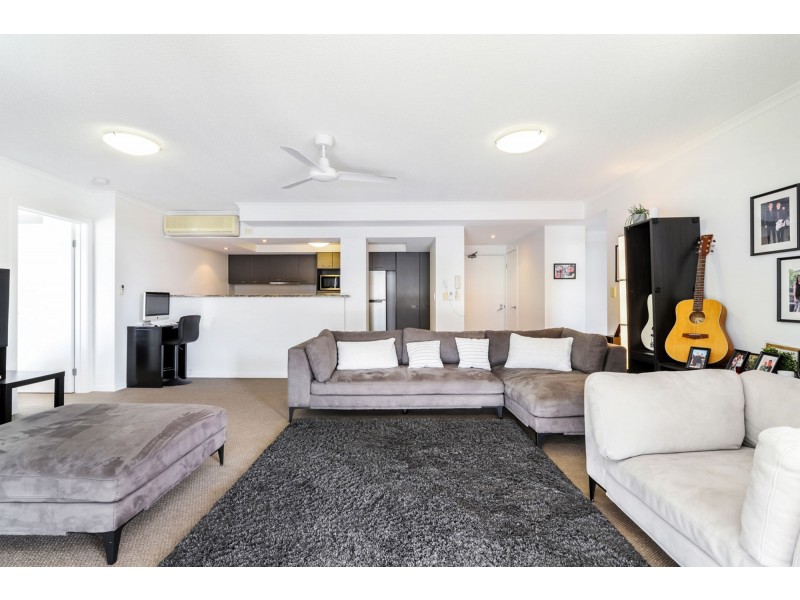 54/1 Millennium Circuit, Pelican Waters QLD 4551