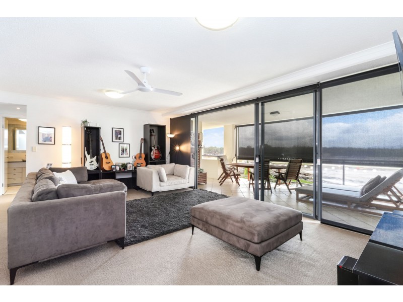 54/1 Millennium Circuit, Pelican Waters QLD 4551