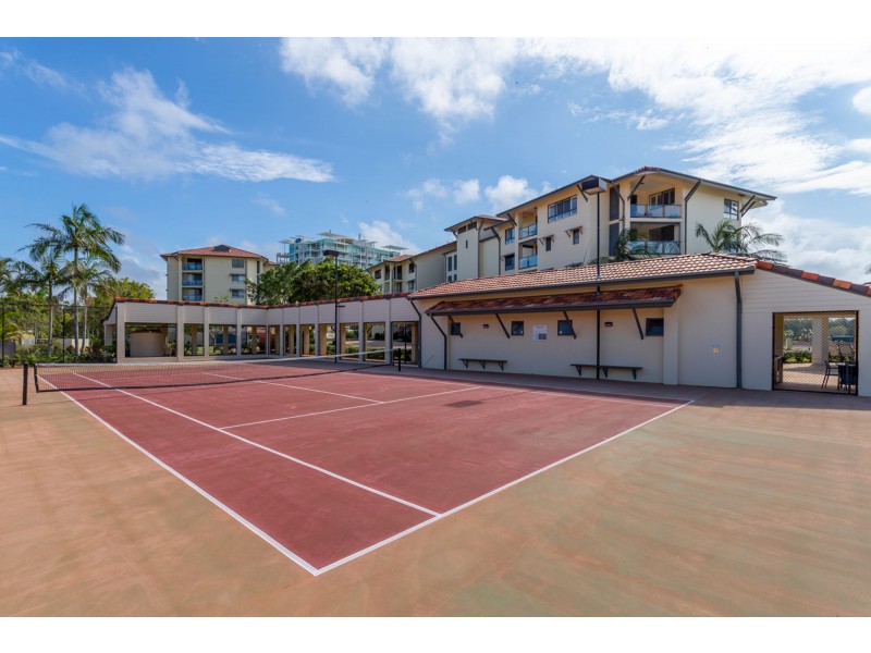 54/1 Millennium Circuit, Pelican Waters QLD 4551