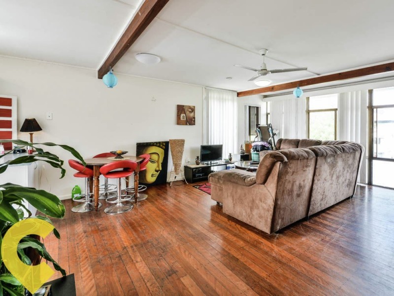31 Saltair Street, Kings Beach QLD 4551