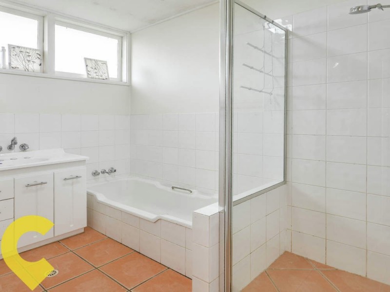 31 Saltair Street, Kings Beach QLD 4551