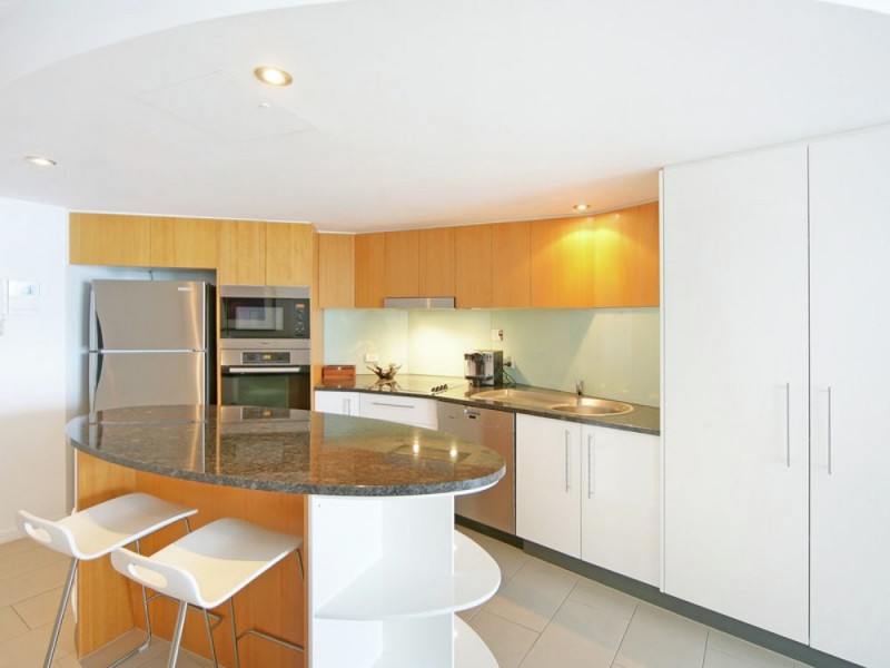 212/10 Leeding Terrace, Caloundra QLD 4551