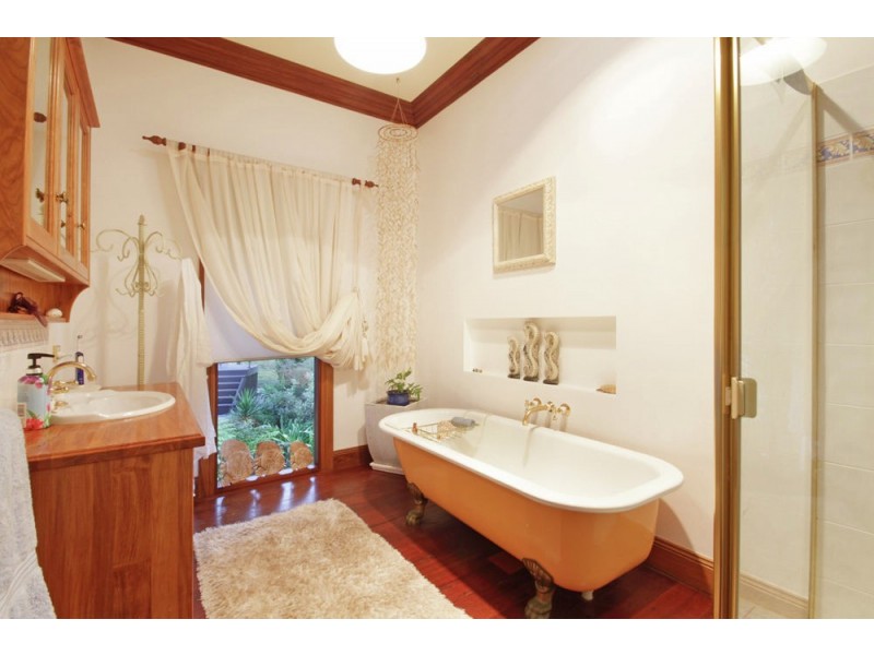 106 McKees Road, Palmwoods QLD 4555