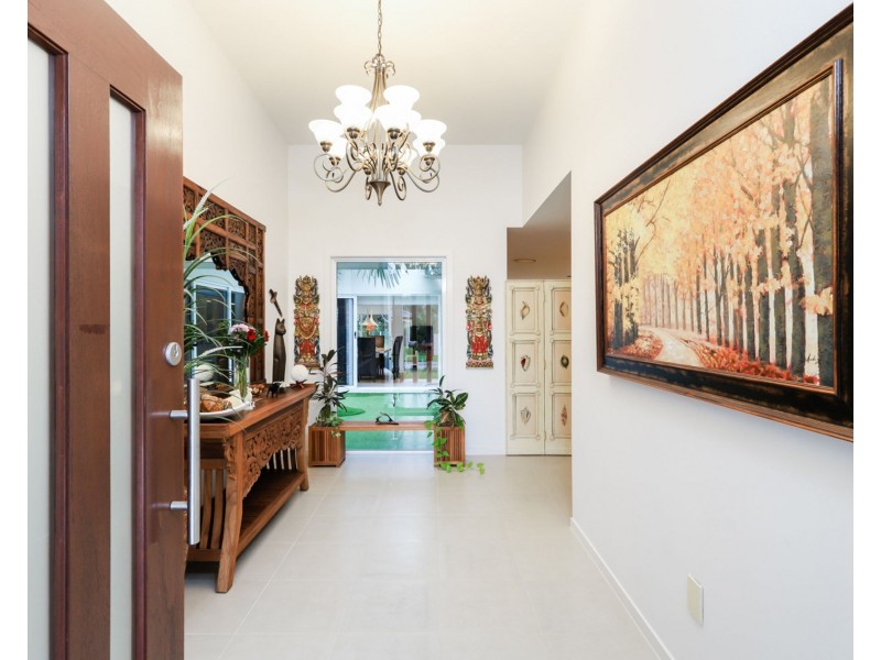 55 Mahogany Drive, Pelican Waters QLD 4551