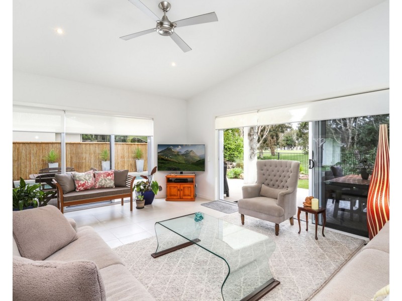 55 Mahogany Drive, Pelican Waters QLD 4551