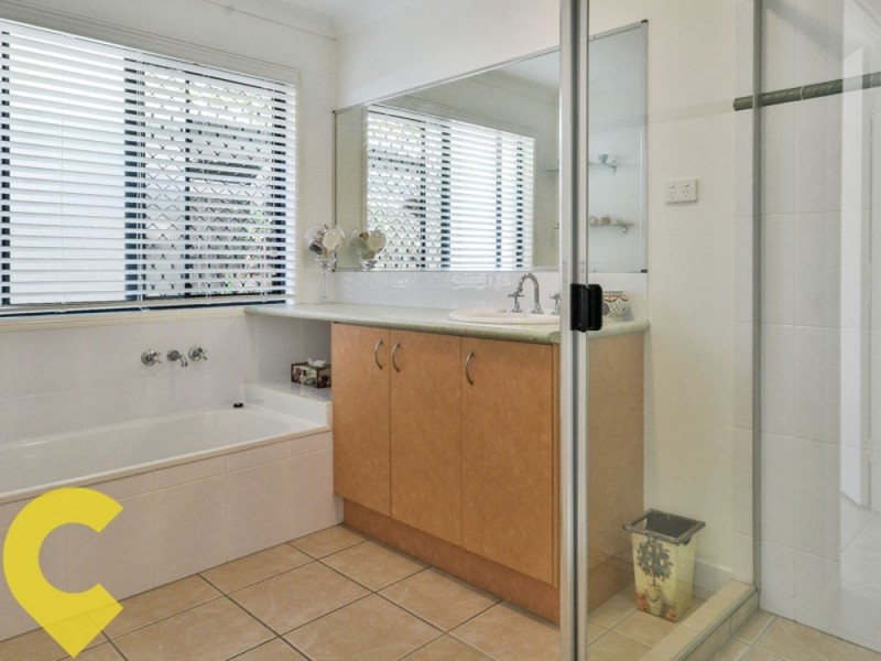 36 Discovery Drive, Little Mountain QLD 4551