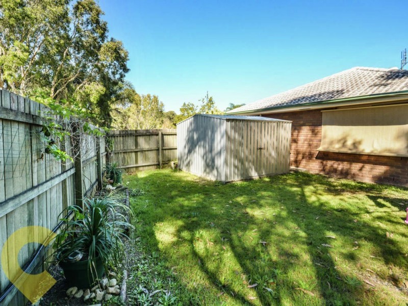 4 Donegal Court, Little Mountain QLD 4551