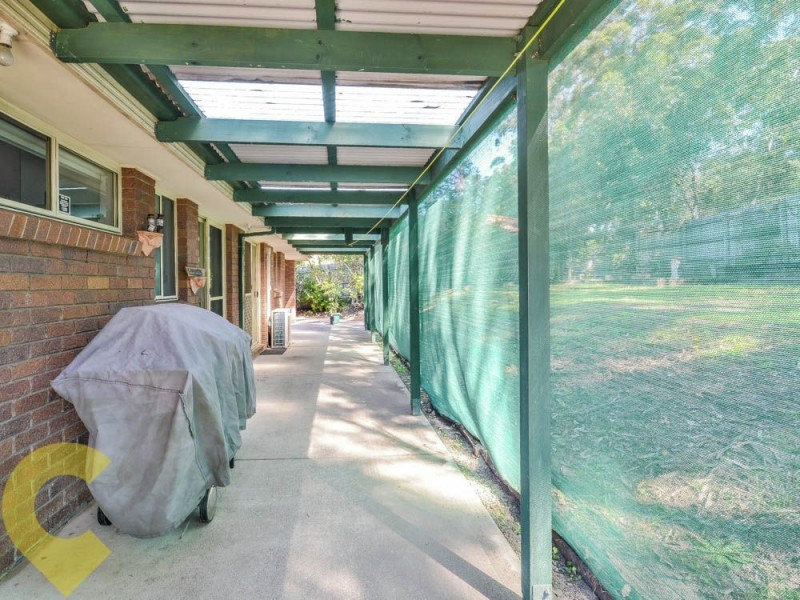 4 Donegal Court, Little Mountain QLD 4551