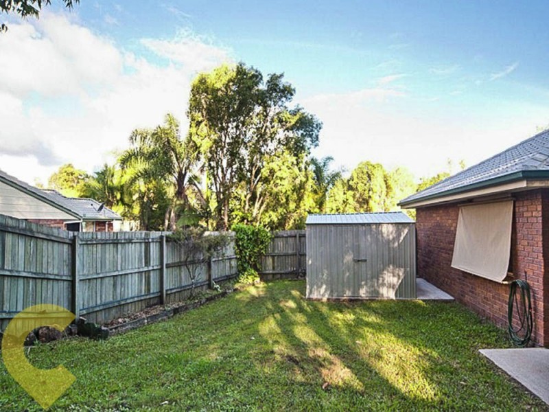 4 Donegal Court, Little Mountain QLD 4551