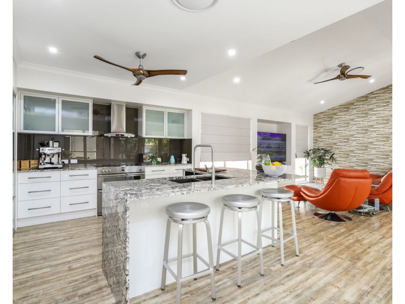 23 Hartley Crescent, Pelican Waters QLD 4551