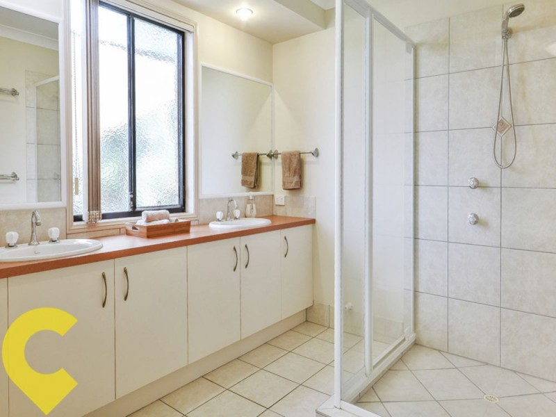 7 Kinross Court, Caloundra West QLD 4551