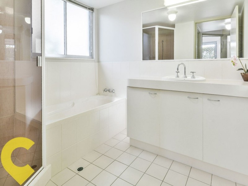 1/17 Canberra Terrace, Kings Beach QLD 4551
