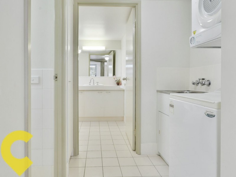 1/17 Canberra Terrace, Kings Beach QLD 4551