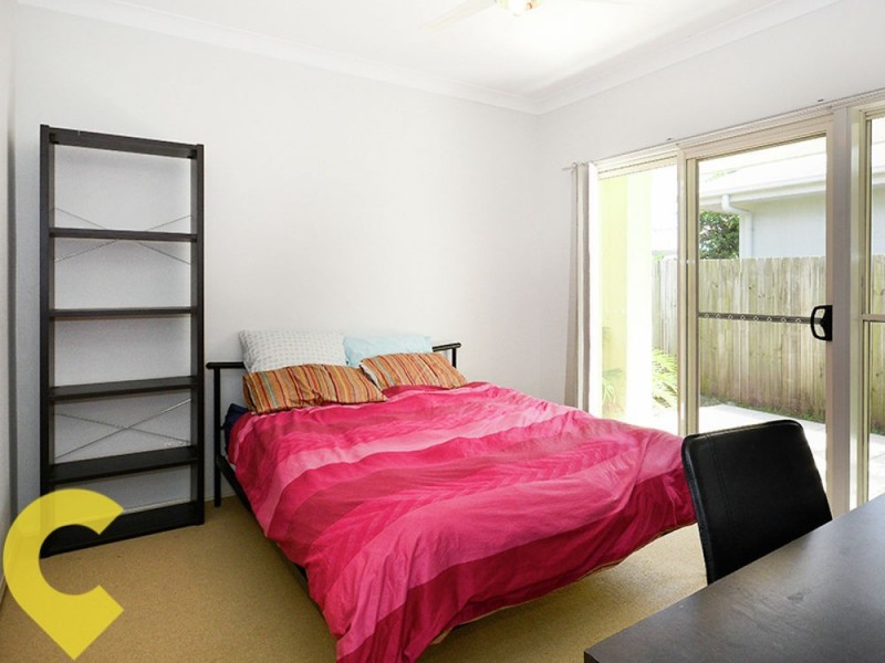 5 Irving Place, Sippy Downs QLD 4556