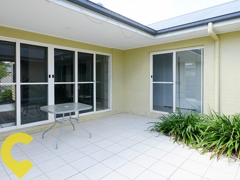 5 Irving Place, Sippy Downs QLD 4556