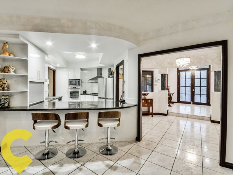 5 Ghostgum Close, Little Mountain QLD 4551