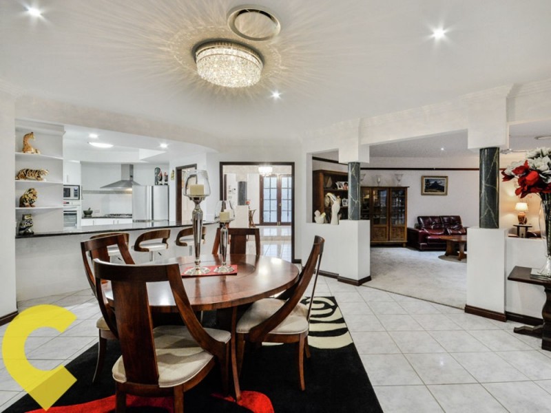 5 Ghostgum Close, Little Mountain QLD 4551