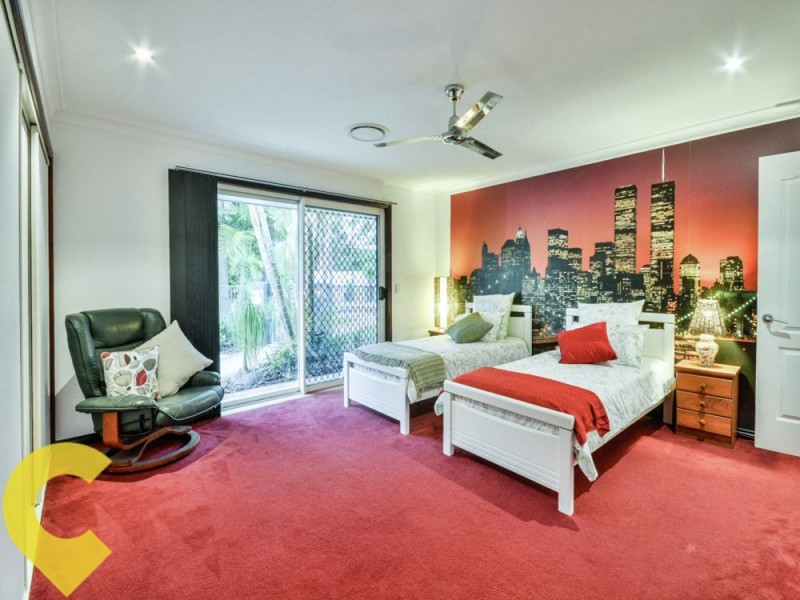 5 Ghostgum Close, Little Mountain QLD 4551